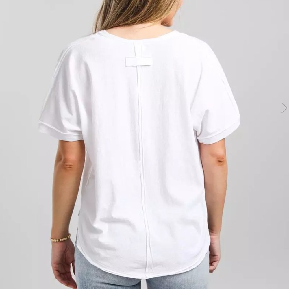 BKE Raw Edge V-Neck Henley - Picture 2 of 8